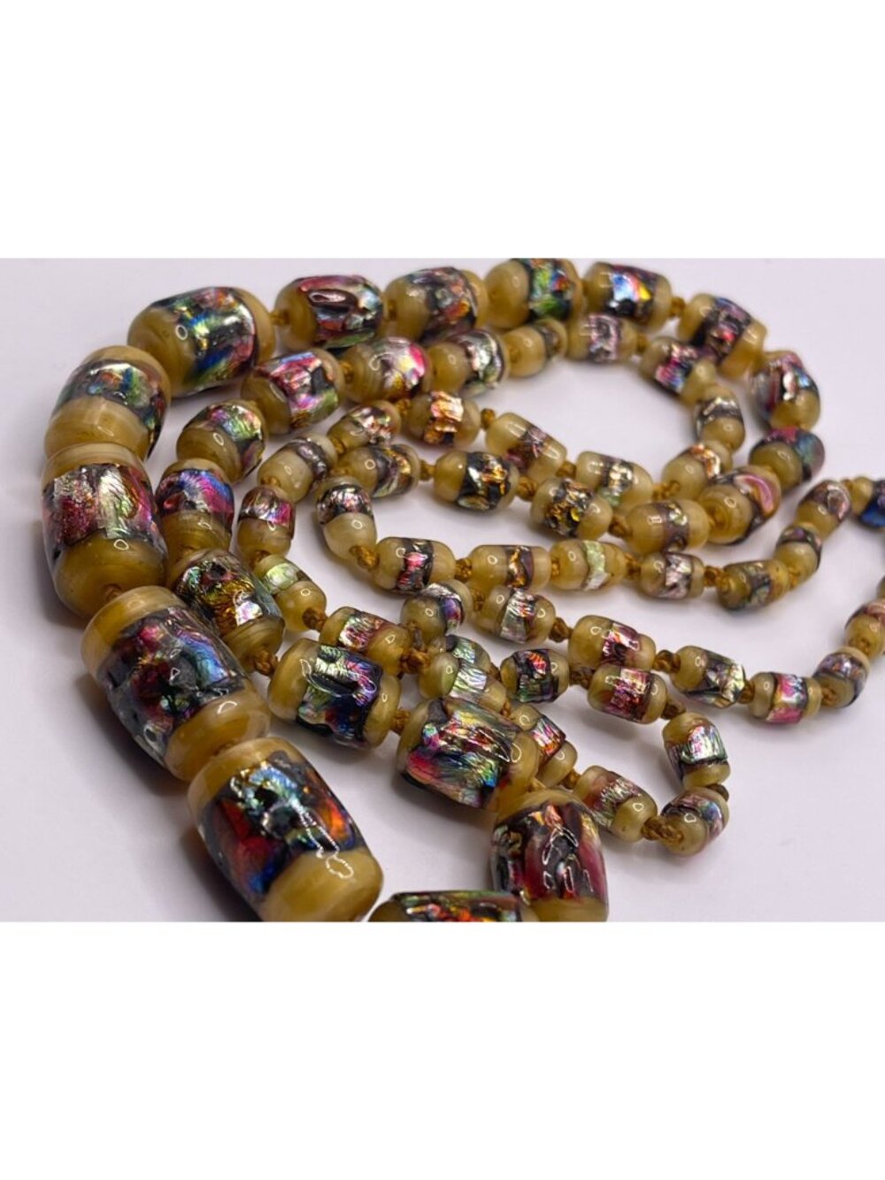 Vintage 1930s Italian Murano Yellow Glass Foil Beaded Necklace Art Nouveau Jewel - Picture 6 of 16